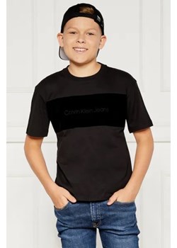CALVIN KLEIN JEANS T-shirt | Regular Fit ze sklepu Gomez Fashion Store w kategorii T-shirty chłopięce - zdjęcie 173793851