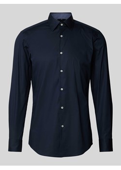 Koszula biznesowa o kroju slim fit z kołnierzykiem typu kent model ‘Hank’ ze sklepu Peek&Cloppenburg  w kategorii Koszule męskie - zdjęcie 173796402