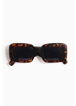 H & M - Prostokątne okulary przeciwsłoneczne - Brązowy ze sklepu H&M w kategorii Okulary przeciwsłoneczne damskie - zdjęcie 173796721