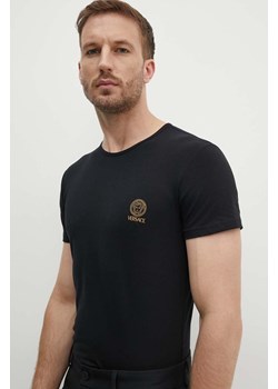 Versace t-shirt bawełniany męski kolor czarny z nadrukiem AUU01005 1A10011 ze sklepu ANSWEAR.com w kategorii T-shirty męskie - zdjęcie 173800440