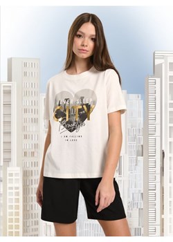 Sinsay - Koszulka z nadrukiem - kremowy ze sklepu Sinsay w kategorii Bluzki damskie - zdjęcie 173811054
