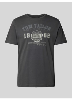 T-shirt z okrągłym dekoltem ze sklepu Peek&Cloppenburg  w kategorii Podkoszulki męskie - zdjęcie 173816424