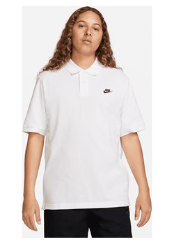 Męska koszulka polo z krótkim rękawem Nike Club - Biel ze sklepu Nike poland w kategorii T-shirty męskie - zdjęcie 173816684