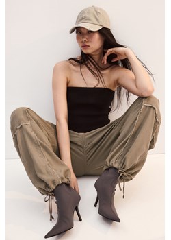 H & M - Spodnie spadochronowe z domieszką lnu - Beżowy ze sklepu H&M w kategorii Spodnie damskie - zdjęcie 173816982