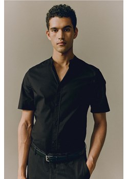 H & M - Bawełniana koszula Muscle fit - Czarny ze sklepu H&M w kategorii Koszule męskie - zdjęcie 173817010