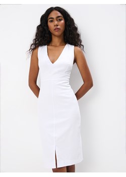 Mohito - Jeansowa sukienka midi - biały ze sklepu Mohito w kategorii Sukienki - zdjęcie 173823520