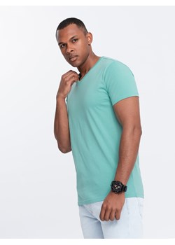 Męska klasyczna bawełniana koszulka z dekoltem w serek BASIC – turkusowa V15 OM-TSBS-0145 ze sklepu ombre w kategorii T-shirty męskie - zdjęcie 173825232