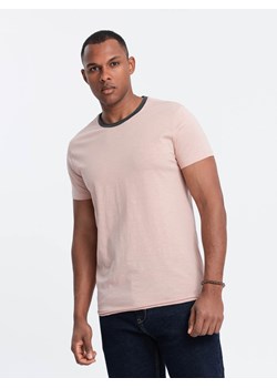 Męski t-shirt z surowym wykończeniem – różowy V5 OM-TSCT-22SS-004 ze sklepu ombre w kategorii T-shirty męskie - zdjęcie 173825340