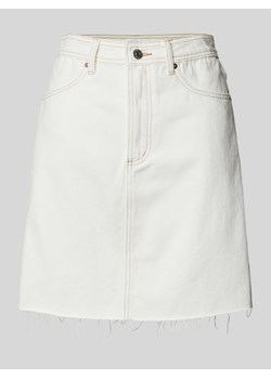 Spódnica jeansowa z brzegiem bez wykończenia model ‘Fibi’ ze sklepu Peek&Cloppenburg  w kategorii Spódnice - zdjęcie 173836843