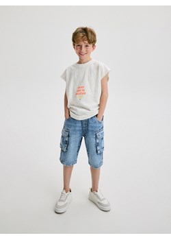 Reserved - Jeansowe szorty cargo - niebieski ze sklepu Reserved w kategorii Spodenki chłopięce - zdjęcie 173840853