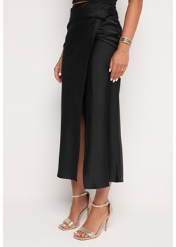 Czarna Kopertowa Spódnica z Wysokim Stanem Menadea ze sklepu Born2be Odzież w kategorii Spódnice - zdjęcie 173841923