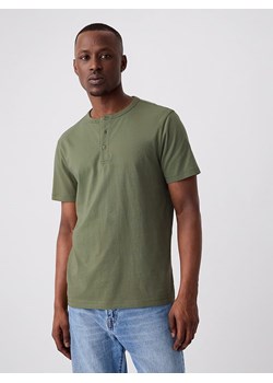 GAP Koszulka w kolorze zielonym ze sklepu Limango Polska w kategorii T-shirty męskie - zdjęcie 173844892