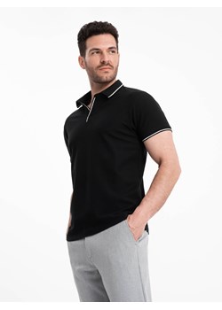Koszulka męska polo z dzianiny pique bez guzików - czarna V2 OM-POSS-0110 ze sklepu ombre w kategorii T-shirty męskie - zdjęcie 173848172