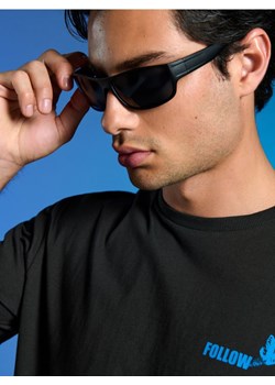 Sinsay - Okulary przeciwsłoneczne - czarny ze sklepu Sinsay w kategorii Okulary przeciwsłoneczne męskie - zdjęcie 173851013