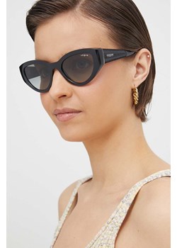 VOGUE okulary przeciwsłoneczne damskie kolor czarny 0VO5566S ze sklepu ANSWEAR.com w kategorii Okulary przeciwsłoneczne damskie - zdjęcie 173851461