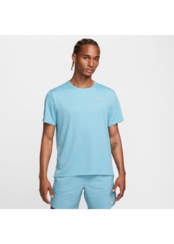 Męska koszulka z krótkim rękawem do biegania Nike Dri-FIT UV Miler - Niebieski ze sklepu Nike poland w kategorii T-shirty męskie - zdjęcie 173852404