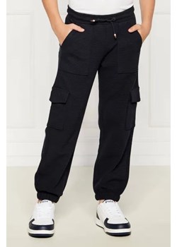 Tommy Hilfiger Spodnie cargo | Regular Fit ze sklepu Gomez Fashion Store w kategorii Spodnie chłopięce - zdjęcie 173853822