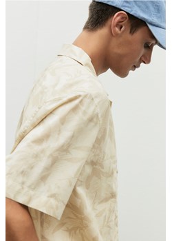 H & M - Koszula z krótkim rękawem Regular Fit - Beżowy ze sklepu H&M w kategorii Koszule męskie - zdjęcie 173854441