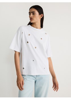 Reserved - T-shirt oversize z okuciami - złamana biel ze sklepu Reserved w kategorii Bluzki damskie - zdjęcie 173855223