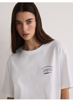 Reserved - T-shirt oversize z nadrukiem - biały ze sklepu Reserved w kategorii Bluzki damskie - zdjęcie 173855521