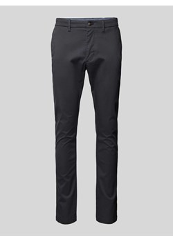 Chinosy o kroju slim fit z kieszeniami z tyłu ze sklepu Peek&Cloppenburg  w kategorii Spodnie męskie - zdjęcie 173857310