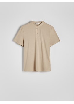 Reserved - Koszulka polo regular ze stójką - beżowy ze sklepu Reserved w kategorii T-shirty męskie - zdjęcie 173859091
