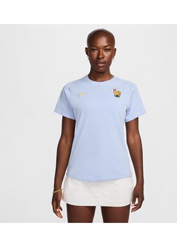 Koszulka piłkarska z krótkim rękawem Nike FFF Travel - Niebieski ze sklepu Nike poland w kategorii Bluzki damskie - zdjęcie 173864390