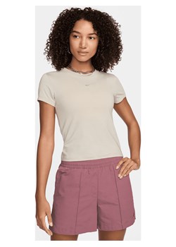 T-shirt damski Nike Sportswear Chill Knit - Brązowy ze sklepu Nike poland w kategorii Bluzki damskie - zdjęcie 173864393