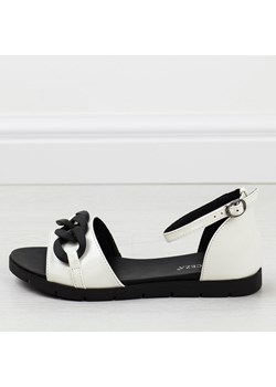 Białe płaskie sandały damskie Vinceza 17320 ze sklepu suzana.pl w kategorii Sandały damskie - zdjęcie 173866550
