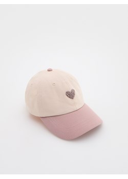 Reserved - Czapka z daszkiem z aplikacją - pastelowy róż ze sklepu Reserved w kategorii Czapki z daszkiem damskie - zdjęcie 173870244