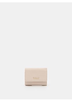 Mohito - Mały beżowy portfel - beżowy ze sklepu Mohito w kategorii Portfele damskie - zdjęcie 173873220