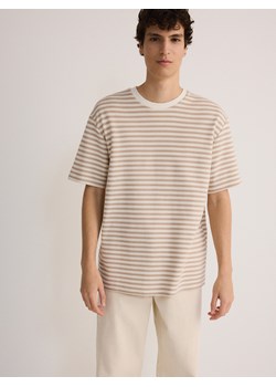 Reserved - T-shirt comfort w paski - złamana biel ze sklepu Reserved w kategorii T-shirty męskie - zdjęcie 173873762