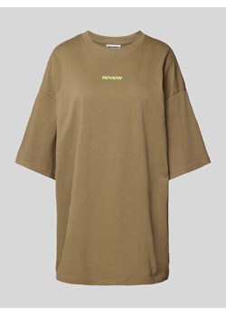 T-shirt o kroju oversized z wyhaftowanym logo ze sklepu Peek&Cloppenburg  w kategorii Bluzki damskie - zdjęcie 173878453