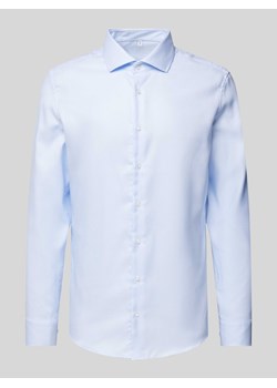 Koszula biznesowa o kroju slim fit z kołnierzykiem typu cutaway ze sklepu Peek&Cloppenburg  w kategorii Koszule męskie - zdjęcie 173878732