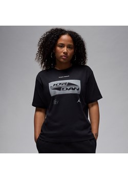 T-shirt damski typu girlfriend z grafiką Jordan - Czerń ze sklepu Nike poland w kategorii Bluzki damskie - zdjęcie 173878751