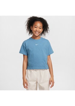 T-shirt dla dużych dzieci (dziewcząt) Nike Sportswear Essential - Niebieski ze sklepu Nike poland w kategorii Bluzki dziewczęce - zdjęcie 173878771