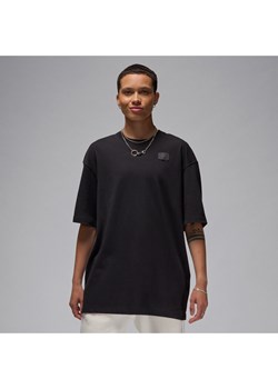 Damski T-shirt oversize Jordan Essentials - Czerń ze sklepu Nike poland w kategorii Bluzki damskie - zdjęcie 173879012