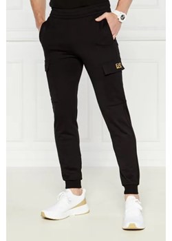 EA7 Spodnie dresowe | Slim Fit ze sklepu Gomez Fashion Store w kategorii Spodnie męskie - zdjęcie 173886184