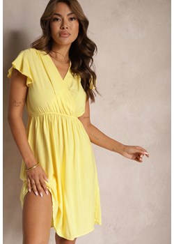Żółta Sukienka o Rozkloszowanym Kroju z Gumką w Pasie i Falbanką Xalvia ze sklepu Renee odzież w kategorii Sukienki - zdjęcie 173887014
