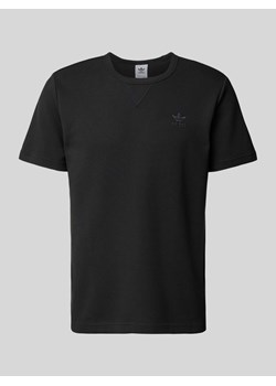 T-shirt z fakturowanym wzorem ze sklepu Peek&Cloppenburg  w kategorii T-shirty męskie - zdjęcie 173887454
