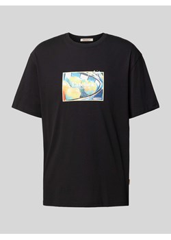 T-shirt z nadrukiem z logo model ‘ORNOTO’ ze sklepu Peek&Cloppenburg  w kategorii T-shirty męskie - zdjęcie 173887473