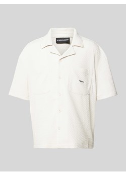 Koszula casualowa o pudełkowym kroju z fakturowanym wzorem model ‘WYTON’ ze sklepu Peek&Cloppenburg  w kategorii Koszule męskie - zdjęcie 173887920