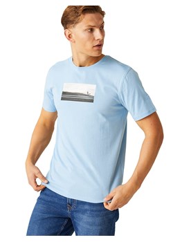 Regatta Koszulka &quot;Cline VIII&quot; w kolorze błękitnym ze sklepu Limango Polska w kategorii T-shirty męskie - zdjęcie 173891681