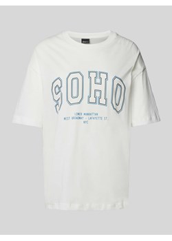 T-shirt z nadrukiem ze sloganem ze sklepu Peek&Cloppenburg  w kategorii Bluzki damskie - zdjęcie 173895191