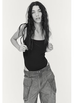H & M - Body thong z głębokim dekoltem z tyłu - Czarny ze sklepu H&M w kategorii Bluzki damskie - zdjęcie 173957903