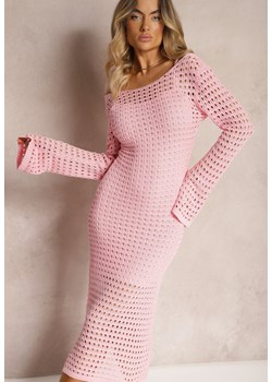 Różowa Sukienka Dzianinowa Midi w stylu Boho z Głębokim Dekoltem na Plecach Moralie ze sklepu Renee odzież w kategorii Sukienki - zdjęcie 173959571