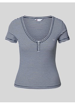 T-shirt o kroju slim fit z zaokrąglonym dekoltem w serek model ‘HENLEY’ ze sklepu Peek&Cloppenburg  w kategorii Bluzki damskie - zdjęcie 173962724