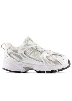 Buty New Balance IZ530GA - białe ze sklepu streetstyle24.pl w kategorii Buty sportowe dziecięce - zdjęcie 173986231