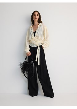 Reserved - Lniane spodnie z wysokim stanem - czarny ze sklepu Reserved w kategorii Spodnie damskie - zdjęcie 173987653