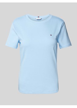 T-shirt z wyhaftowanym logo model ‘NEW SLIM CODY’ ze sklepu Peek&Cloppenburg  w kategorii Bluzki damskie - zdjęcie 173989550